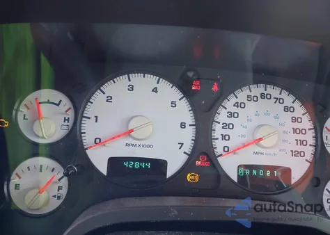 2005 Dodge Ram 1500 Slt/Laramie from USA, damaged, VIN 1D7HA18D05J517464